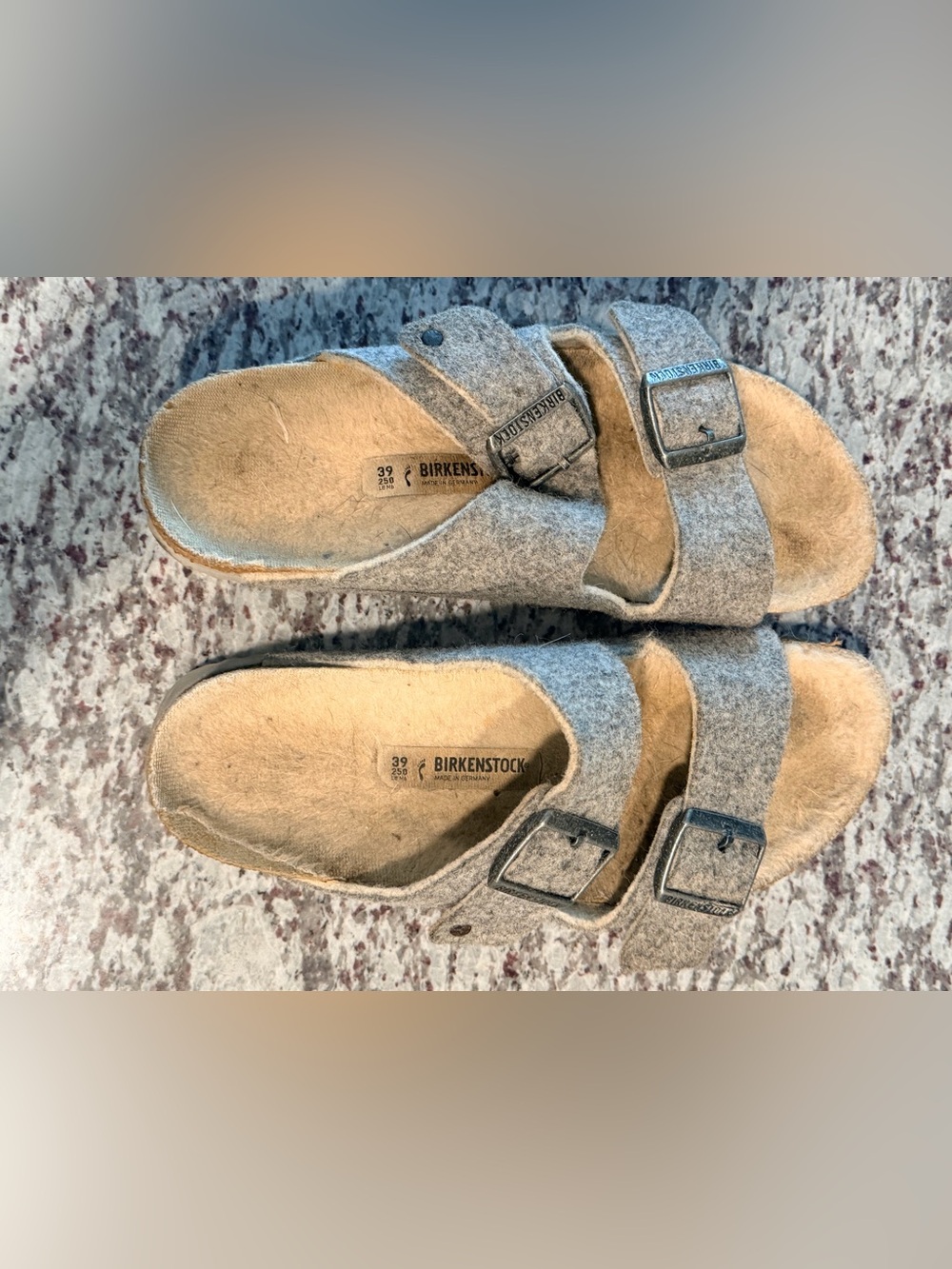 Birkenstock Women’s 39 Light Grey Felt Two-Strap Sandals